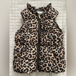 Leopard print puffed vest